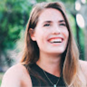 Meet your Posher, Hannah ross